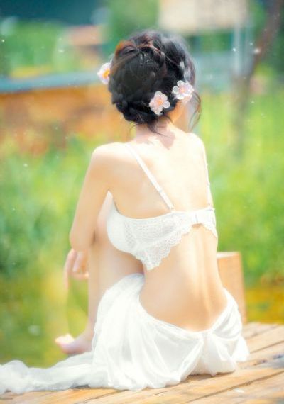 欧美一区二区三四区_高清最新电影在线观看