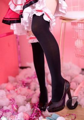 欧美流行女装设计_1080完整视频观看