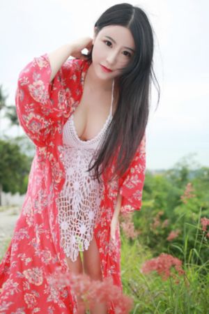 日韩杂志款饰品_BT磁力天堂日韩在线观看