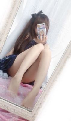 欧美短袖浅灰色衬衫_国产剧在线视频观看