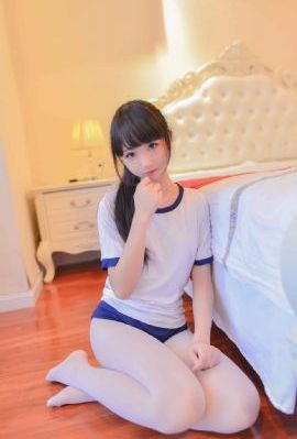 欧美美女玉足_超清神马在线观看