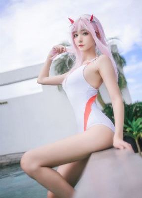 欧美情头蓝色背景_普通话在线观看