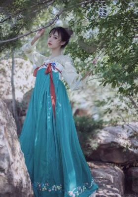 欧美妆注意事项_高清手机在线看
